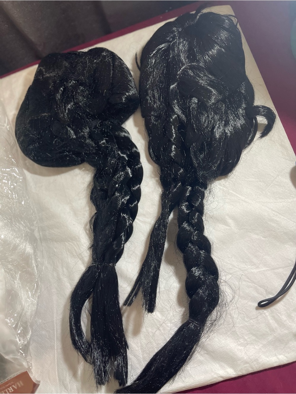 Wigs - Picture 6 of 16